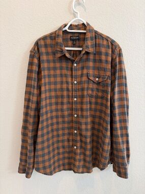 Urban Outfitters Brand Men's Orange and Gray Check Flannel Shirt